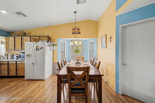 1951 W Cabernet Drive, Tucson, AZ 85746