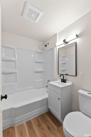 1510 Waldron Circle, Fort Wayne, IN 46807