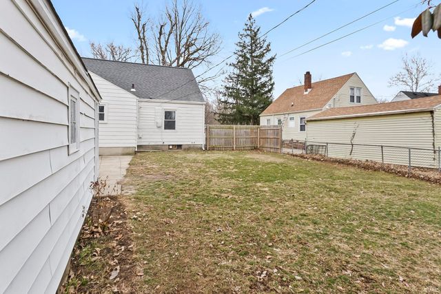 1510 Waldron Circle, Fort Wayne, IN 46807