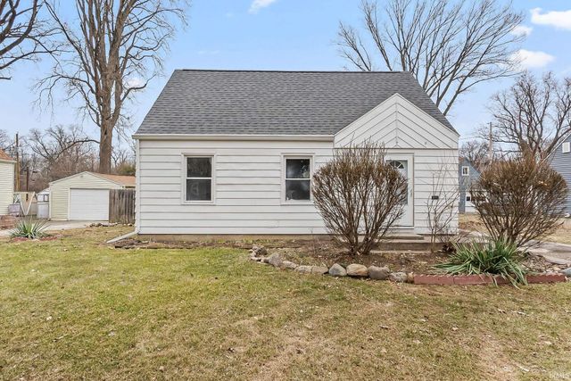 1510 Waldron Circle, Fort Wayne, IN 46807