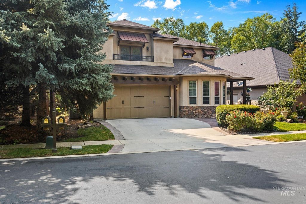 1676 S Stream Pointe, Eagle, ID 83616 photo 2