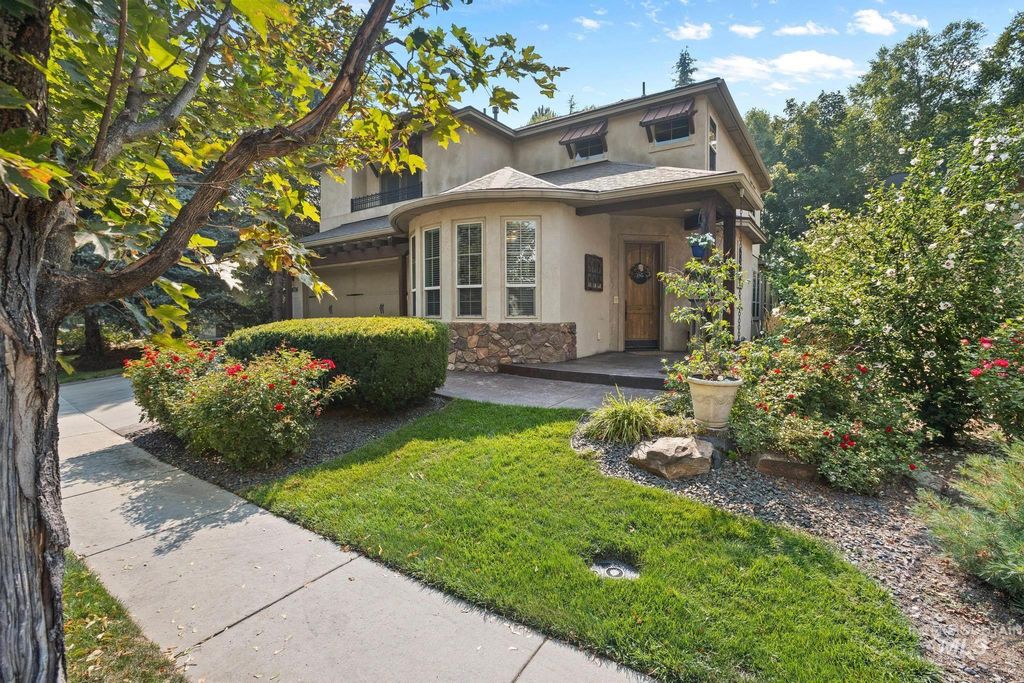 1676 S Stream Pointe, Eagle, ID 83616 photo 3