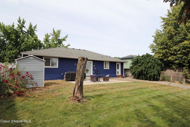 810 E 11th AVE, Post Falls, ID 83854