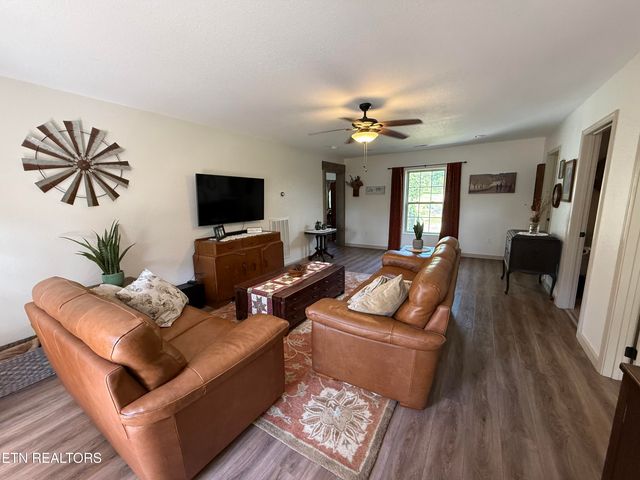 266 Laurel Ridge Lane, Pikeville, TN 37367