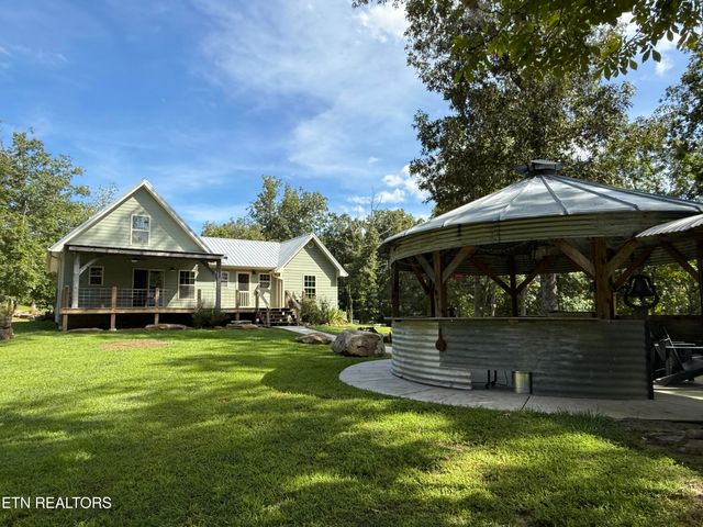 266 Laurel Ridge Lane, Pikeville, TN 37367