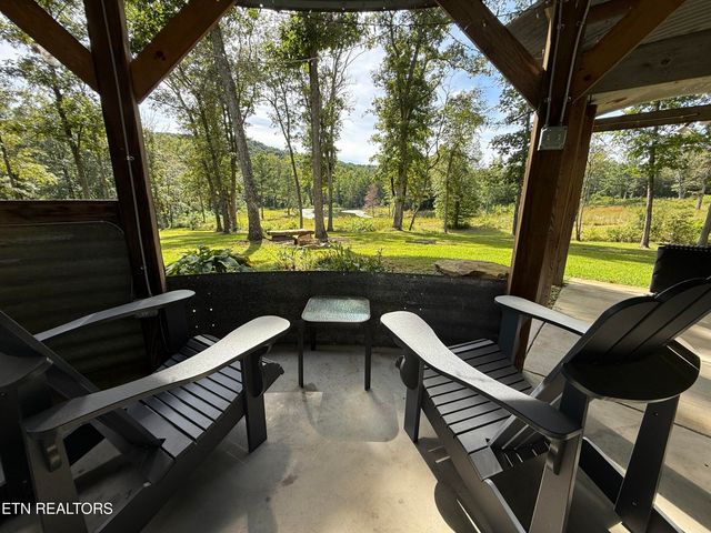 266 Laurel Ridge Lane, Pikeville, TN 37367