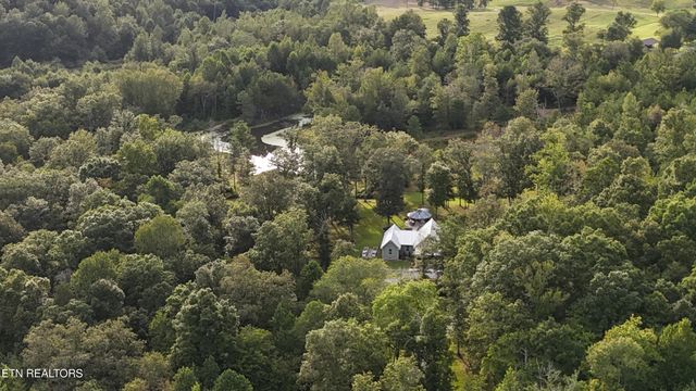 266 Laurel Ridge Lane, Pikeville, TN 37367