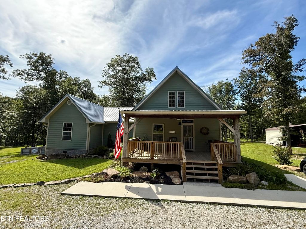 266 Laurel Ridge Lane, Pikeville, TN 37367