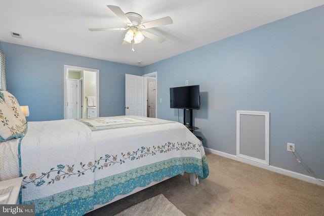 2896 PORTOBELLO CT, Waldorf, MD 20603