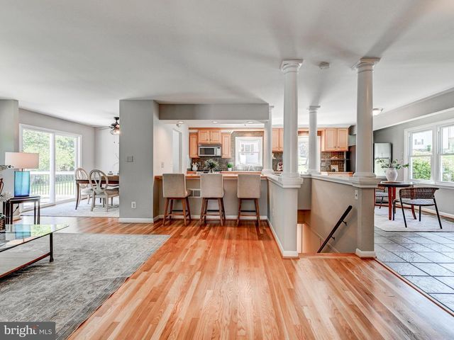 1307 HICKORY SPRINGS CIR, Catonsville, MD 21228