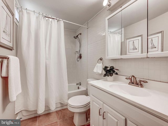 1307 HICKORY SPRINGS CIR, Catonsville, MD 21228