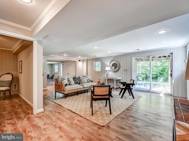 1307 HICKORY SPRINGS CIR, Catonsville, MD 21228
