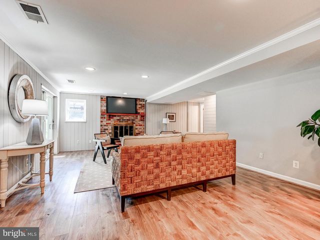 1307 HICKORY SPRINGS CIR, Catonsville, MD 21228