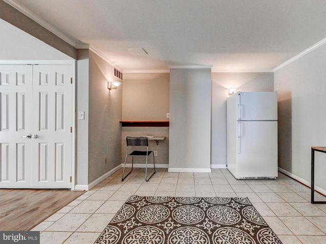 1307 HICKORY SPRINGS CIR, Catonsville, MD 21228