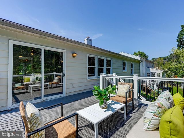 1307 HICKORY SPRINGS CIR, Catonsville, MD 21228