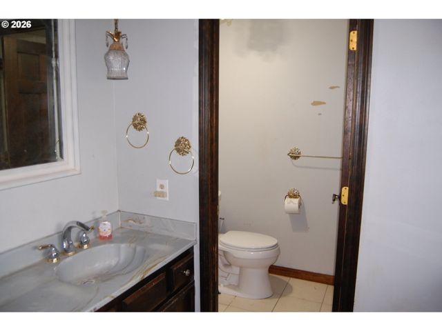 13104 Ne 8TH Ct, Vancouver, WA 98685