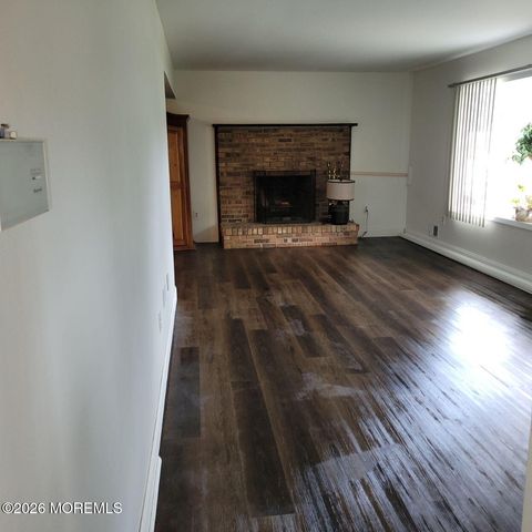1533 5th Avenue, Toms River, NJ 08757