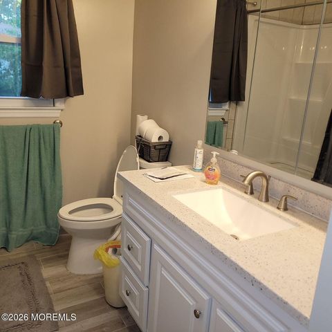 1533 5th Avenue, Toms River, NJ 08757