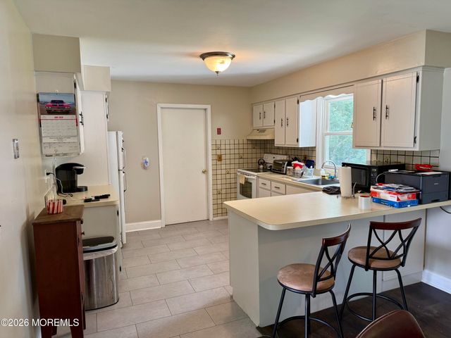 1533 5th Avenue, Toms River, NJ 08757