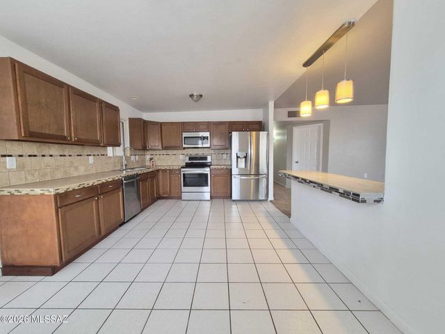 3148 E Monte Vista Drive, Tucson, AZ 85716