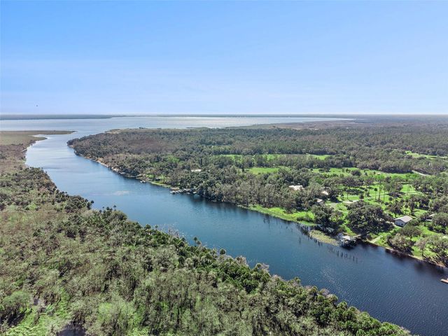 2565 E OSCEOLA ROAD, Geneva, FL 32732