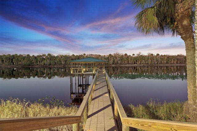 2565 E OSCEOLA ROAD, Geneva, FL 32732