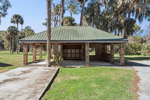 2565 E OSCEOLA ROAD, Geneva, FL 32732