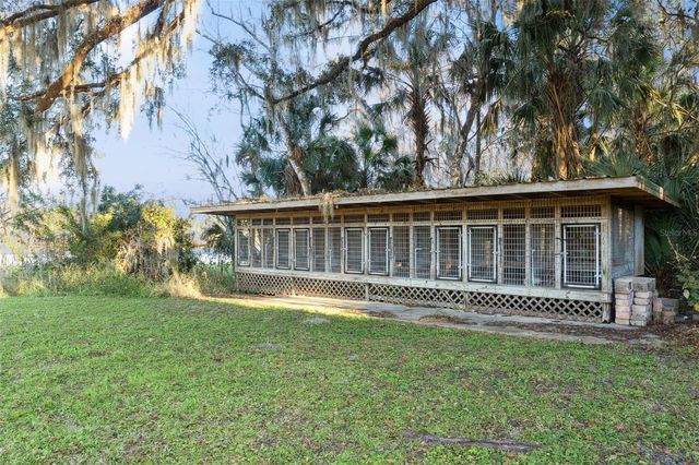 2565 E OSCEOLA ROAD, Geneva, FL 32732