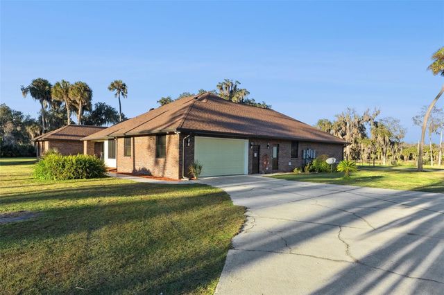 2565 E OSCEOLA ROAD, Geneva, FL 32732