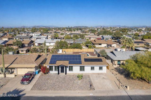 2936 W Michelle Drive, Phoenix, AZ 85053