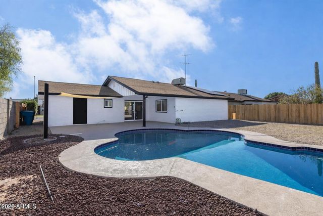 2936 W Michelle Drive, Phoenix, AZ 85053