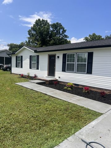 2468 River Oaks Dr, Murfreesboro, TN 37129