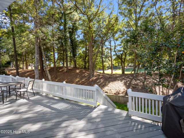 131 Oakleaf Drive, Atlantic Beach, NC 28512