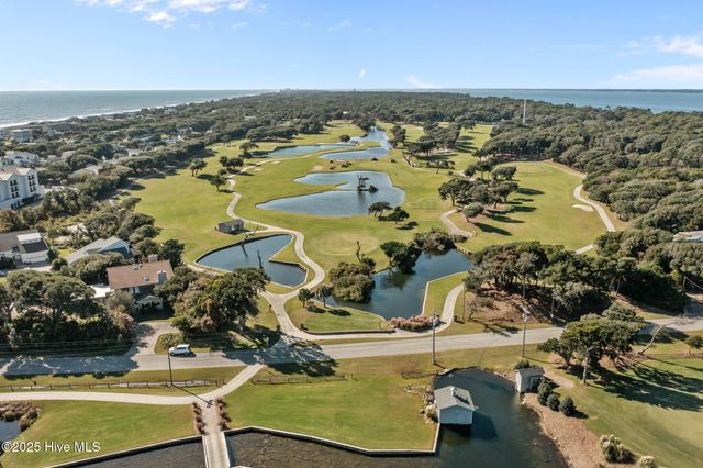 131 Oakleaf Drive, Atlantic Beach, NC 28512