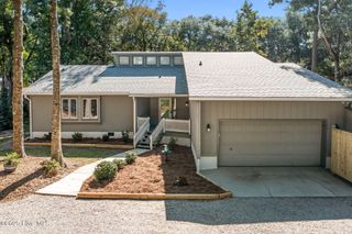 131 Oakleaf Drive, Atlantic Beach, NC 28512