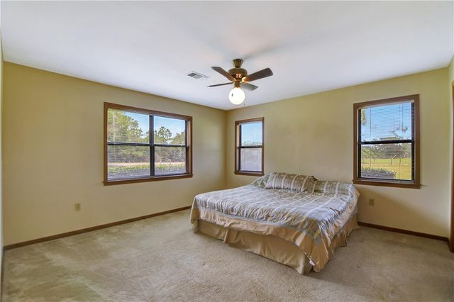 341 South Loop 497, Kenney, TX 77452