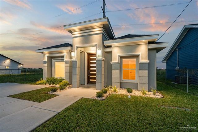 2700 Dichoso Avenue, Donna, TX 78537