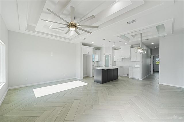 2700 Dichoso Avenue, Donna, TX 78537