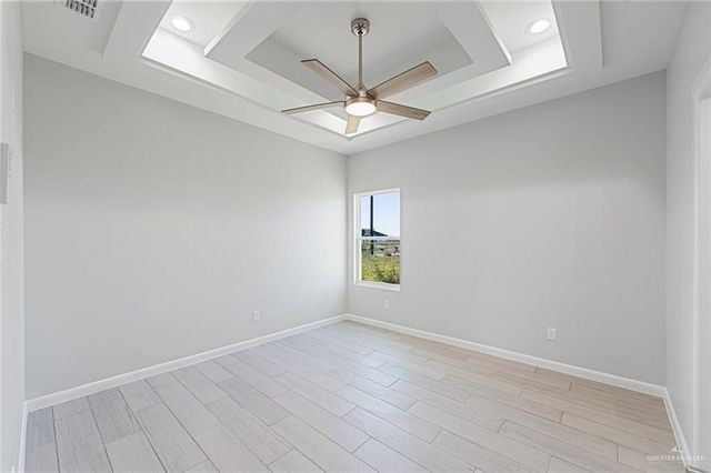 2700 Dichoso Avenue, Donna, TX 78537