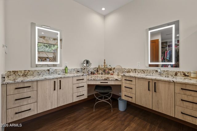 40 HIGHLAND Drive S, Sedona, AZ 86351