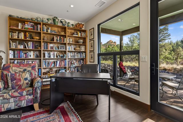 40 HIGHLAND Drive S, Sedona, AZ 86351