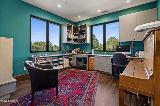 40 HIGHLAND Drive S, Sedona, AZ 86351