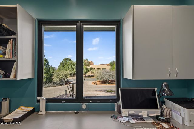 40 HIGHLAND Drive S, Sedona, AZ 86351