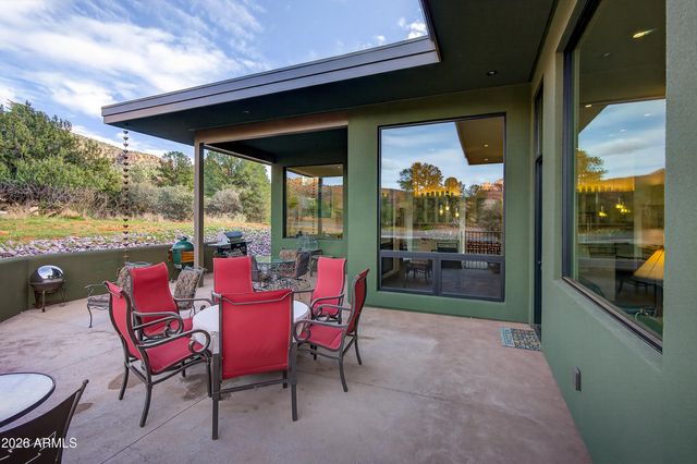 40 HIGHLAND Drive S, Sedona, AZ 86351