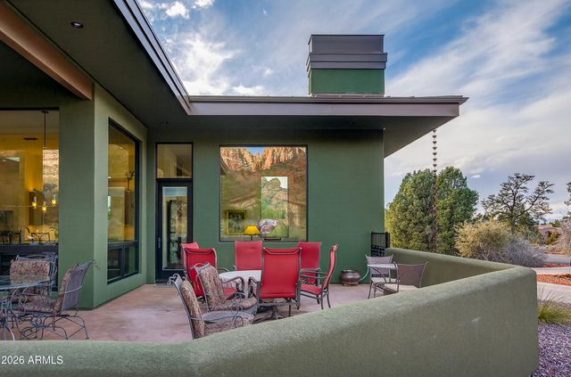 40 HIGHLAND Drive S, Sedona, AZ 86351