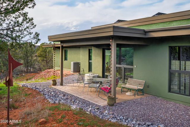40 HIGHLAND Drive S, Sedona, AZ 86351