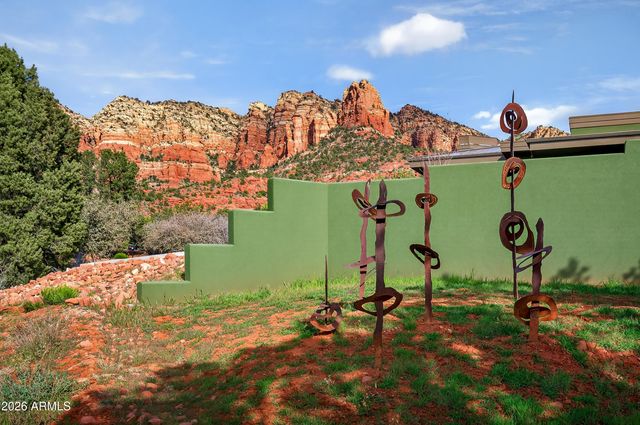 40 HIGHLAND Drive S, Sedona, AZ 86351