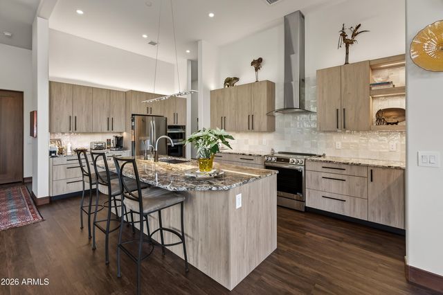 40 HIGHLAND Drive S, Sedona, AZ 86351