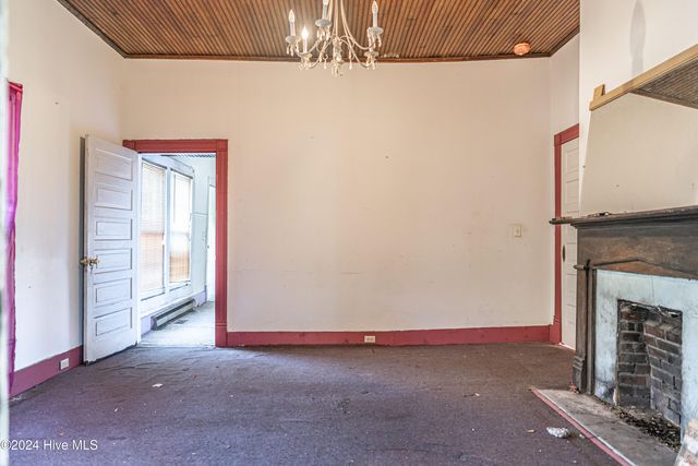 801 Monroe Street, Carthage, NC 28327