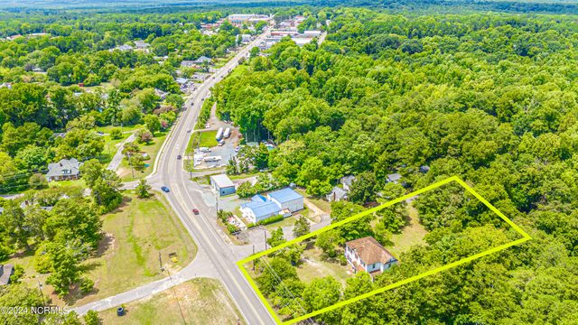 801 Monroe Street, Carthage, NC 28327